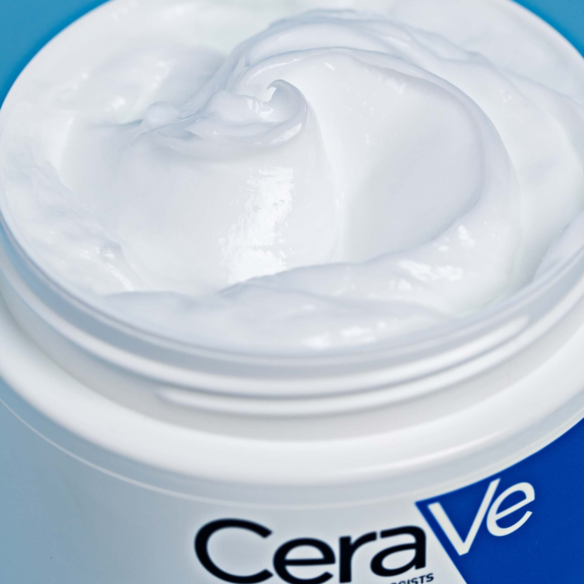 CeraVe Moisturising Cream close up of the cream