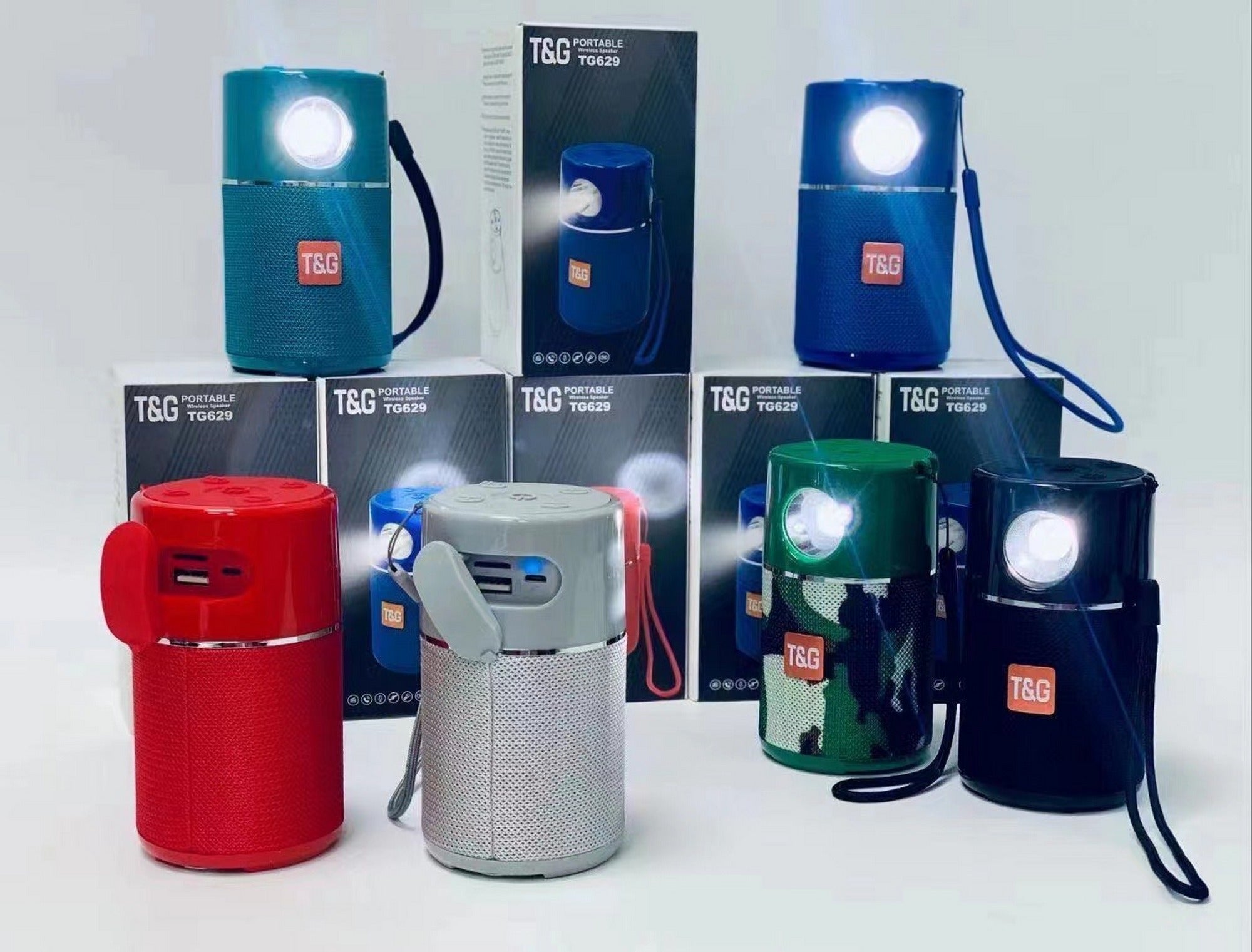 PORTABLE WIRELESS SPEAKER WITH TORCHLIGHT 