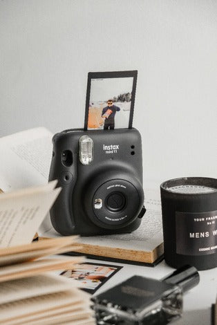 Fuji Instax Mini 11 Camera-Black Lifeshot