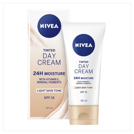 Nivea Daily Essentials Tinted Moisturising Day Cream 50ml